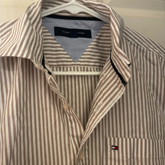 Tommy Hilfiger 100% Cotton Striped Button Down, Size M - Picture 3 of 8